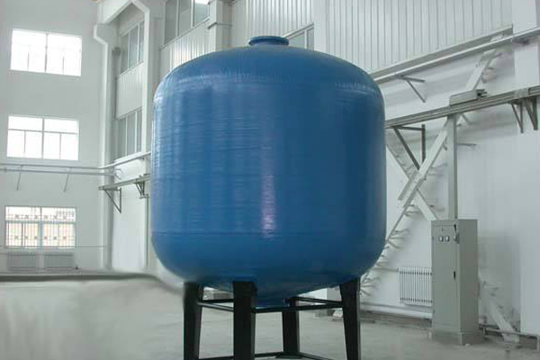 多介質(zhì)過濾器價(jià)格的變化受到哪些因素的影響 多介質(zhì)過濾器價(jià)格的變化受到哪些因素的影響